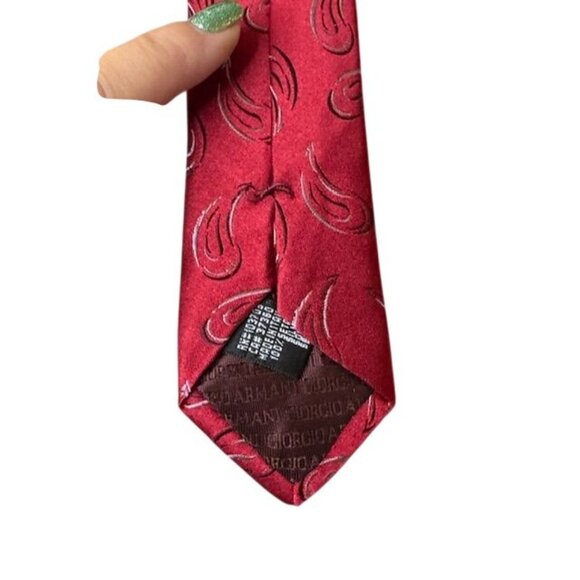 Giorgio Armani Mens Red Paisley Silk Tie Made In Italy - Picture 6 of 9